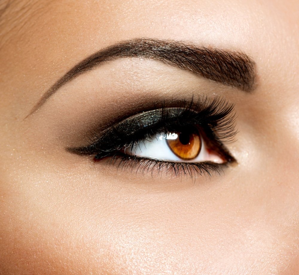 Eyebrow Tinting